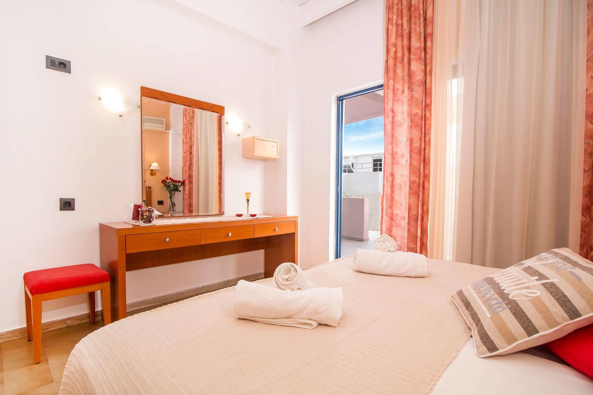 Kahlua Hotel Apartments Rhodes City エクステリア 写真